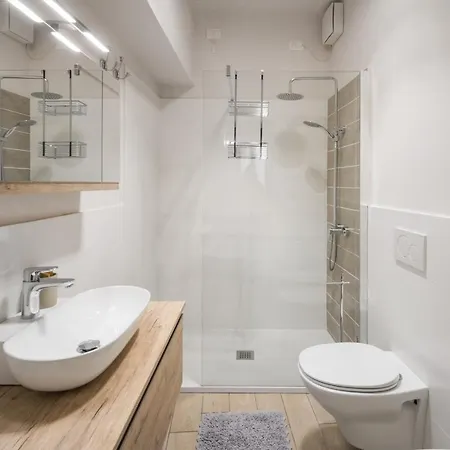 Appartamento Flats4Rent Irene Verona Esterno foto